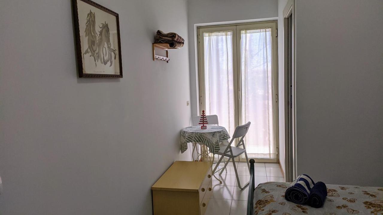 Peppino'S Room Nápoles Exterior foto